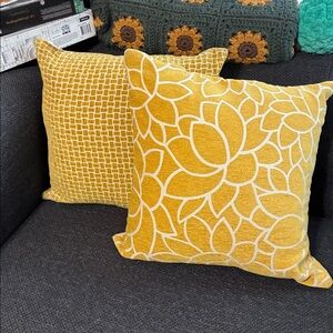 Yellow coordinating Goose Down Throw Pillow Set